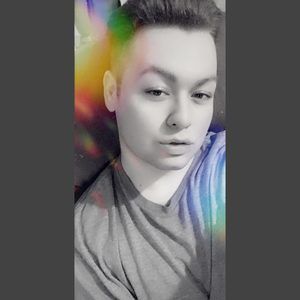 Meet your Posher, Dylan